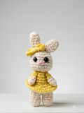Llavero Mini Conejita Amarilla Cód. LLCAA01