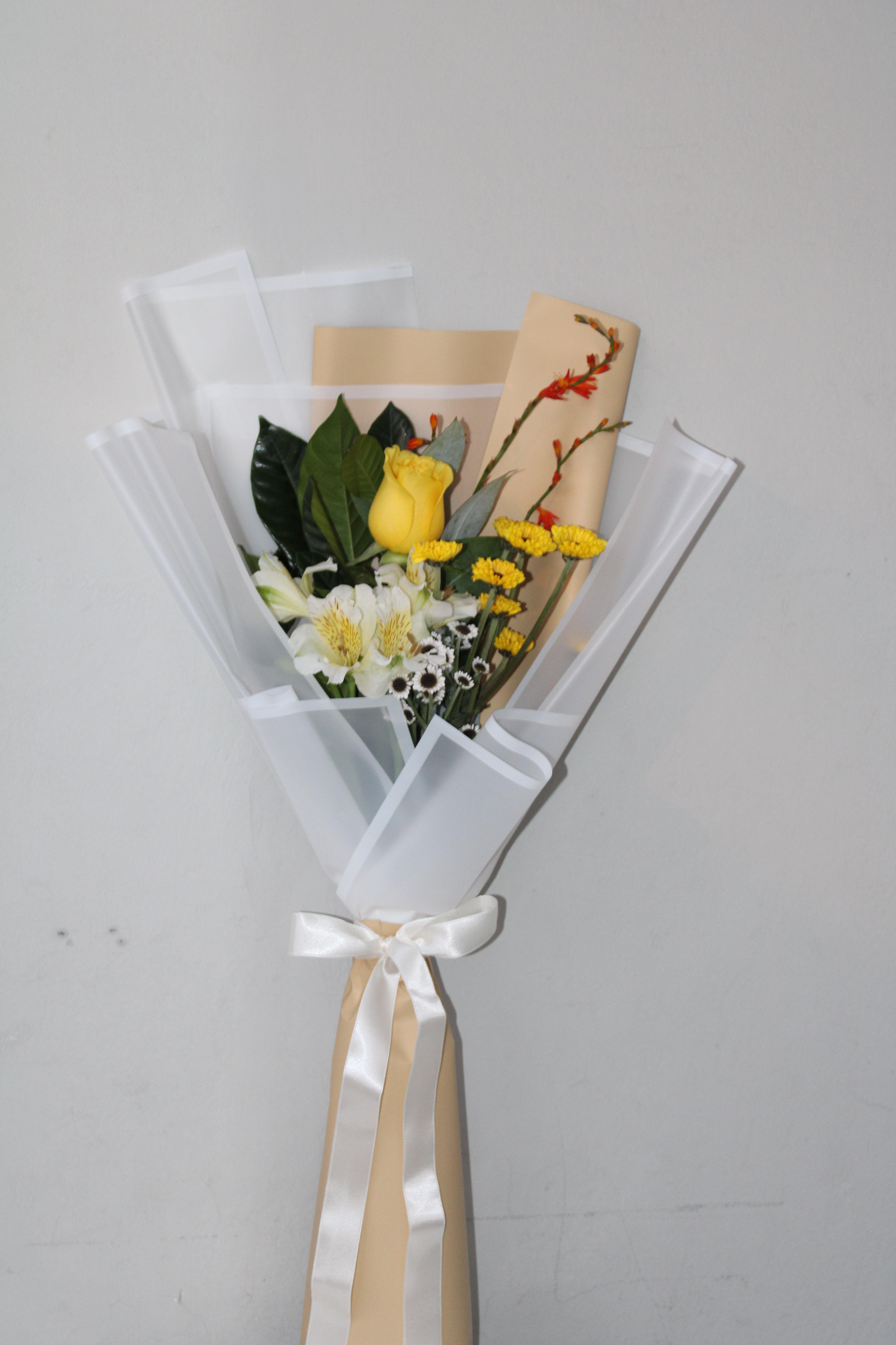 Ramo  de 1 rosa amarila