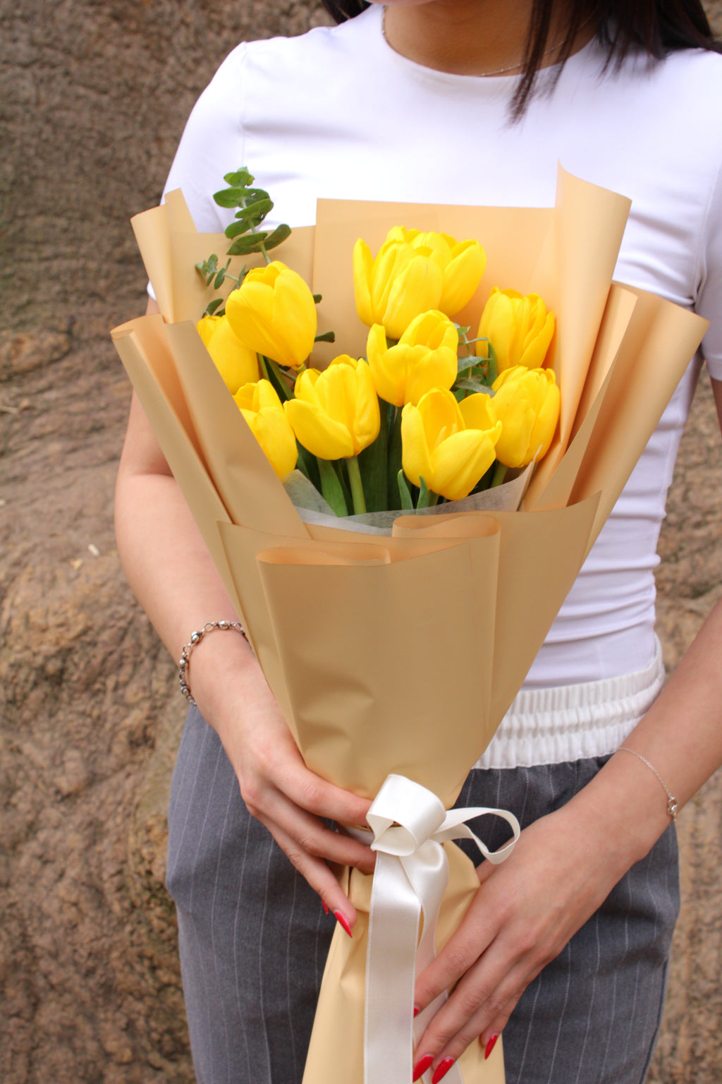 Ramo de 10 Tulipanes amarillos